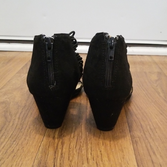 a.n.a Black Wedge Sandals - Picture 4 of 6